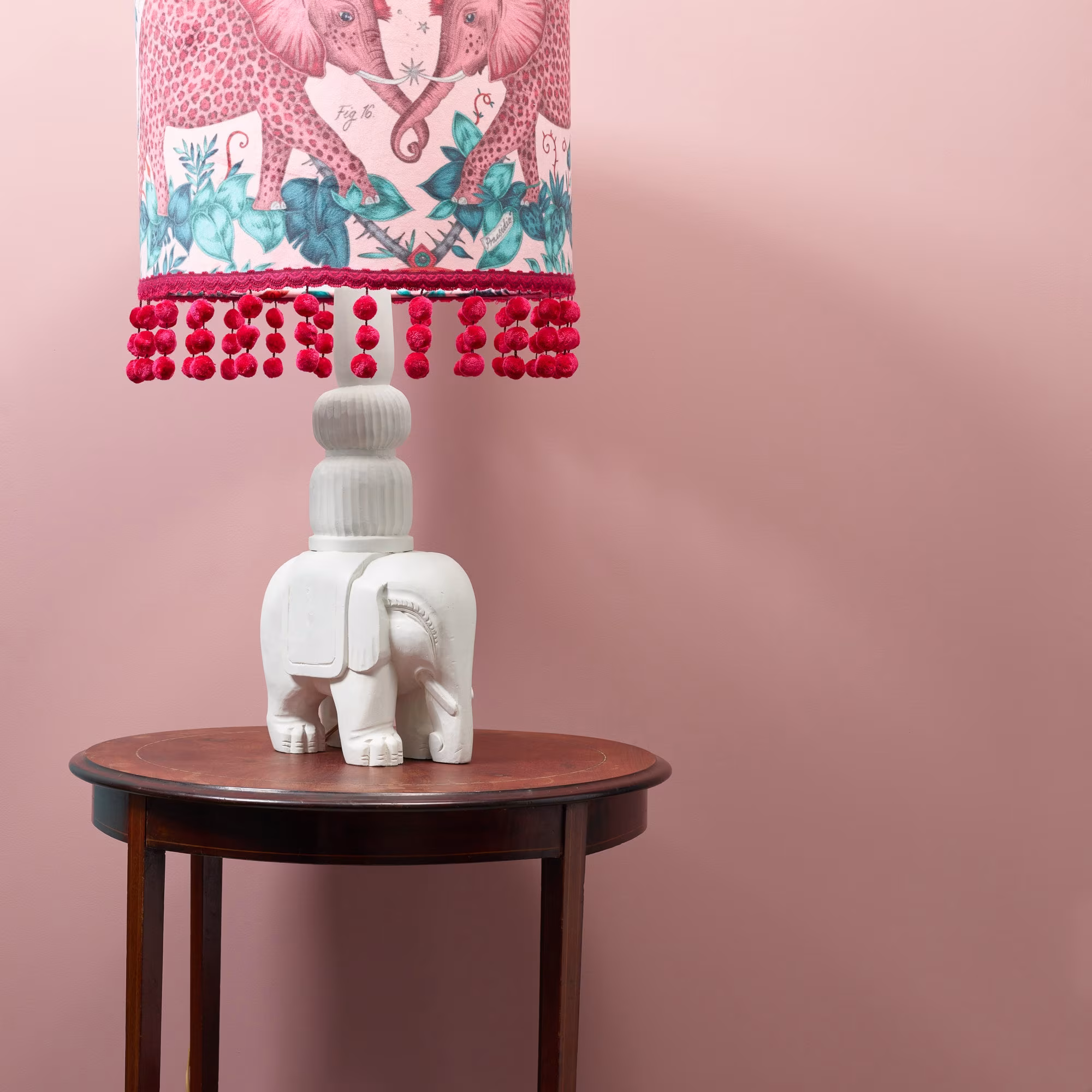 Dusky Blush Trim Paint - Image 2